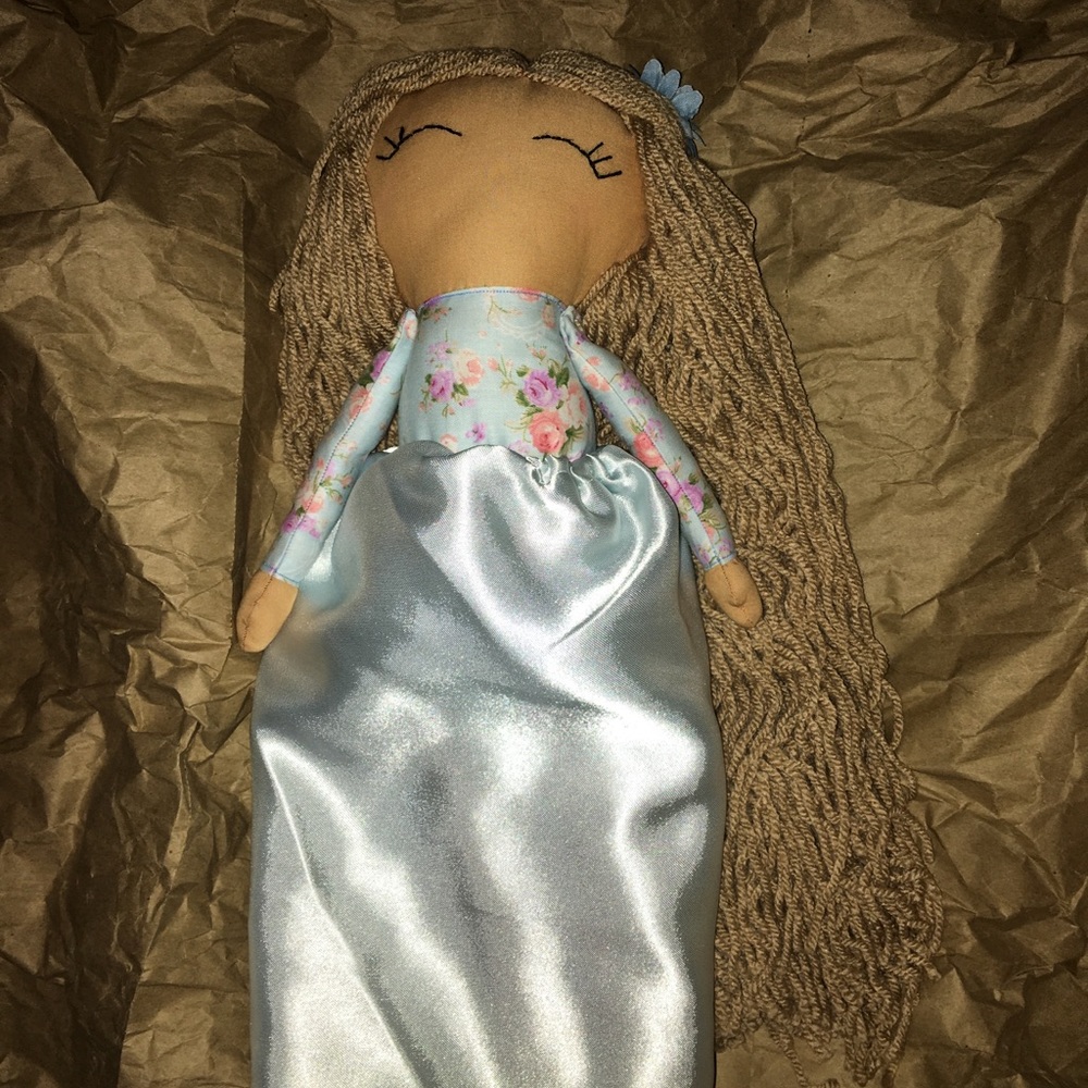 Homemade doll by @hidayadolls